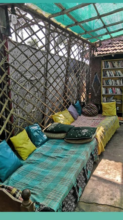 Hippie Hostel Анжуна Экстерьер фото