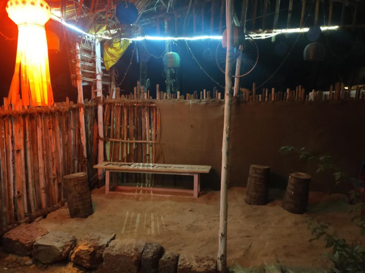 Hippie Hostel Анжуна Экстерьер фото